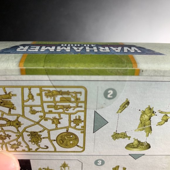 Games Workshop Space Marines 40K Heroes Series 3 Death Guard New in box - Picture 4 of 4